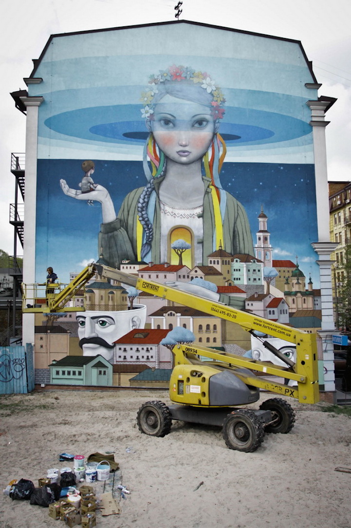Expansive Mural in Ukraine Conveys Hope for a Better Future