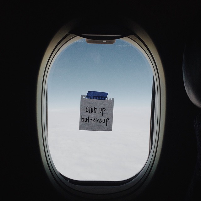 Flight Attendant Writes Inspiring Notes for Passengers to 