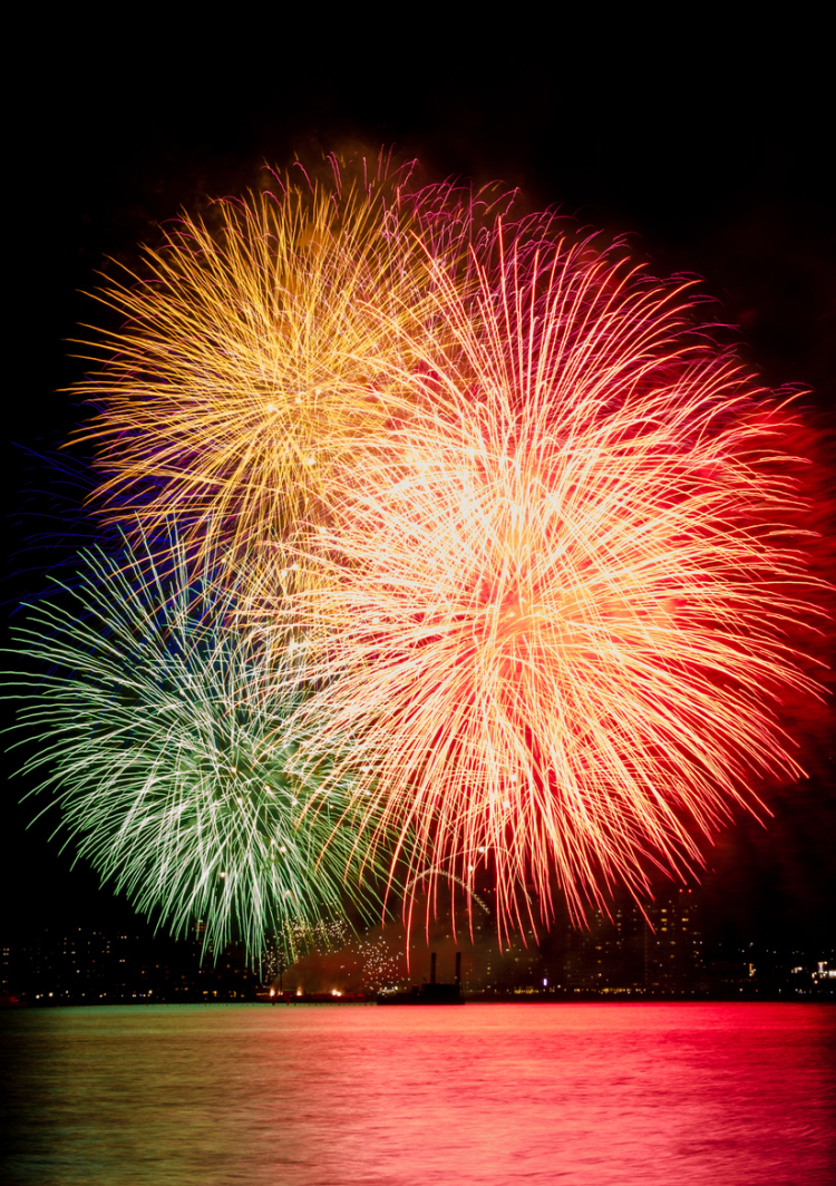 Fantastic Shots Of Japans Summertime Fireworks Festivals