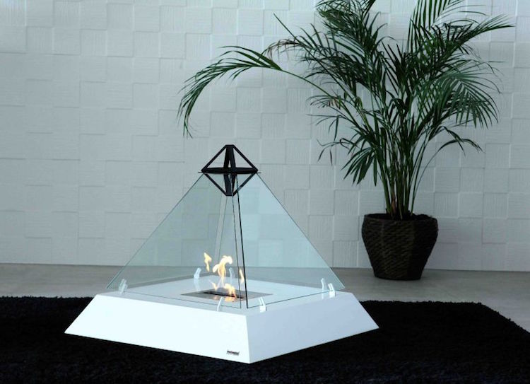 Innovative Floor Fireplace With Clear Glass
