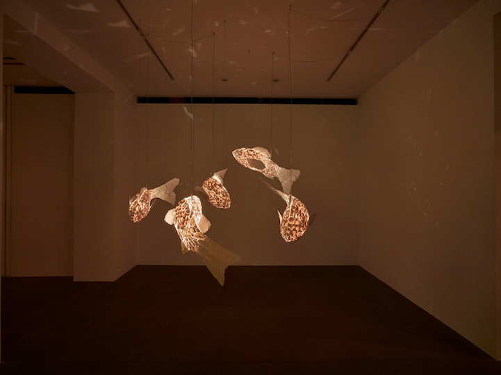 Master Architect Frank Gehry Designs Koi Lamps Gracefully “Swimming” in  Mid-Air