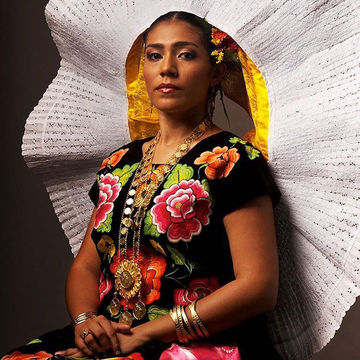 Powerful Portraits Explore The Culturally Rich Traditions Of Mexicos