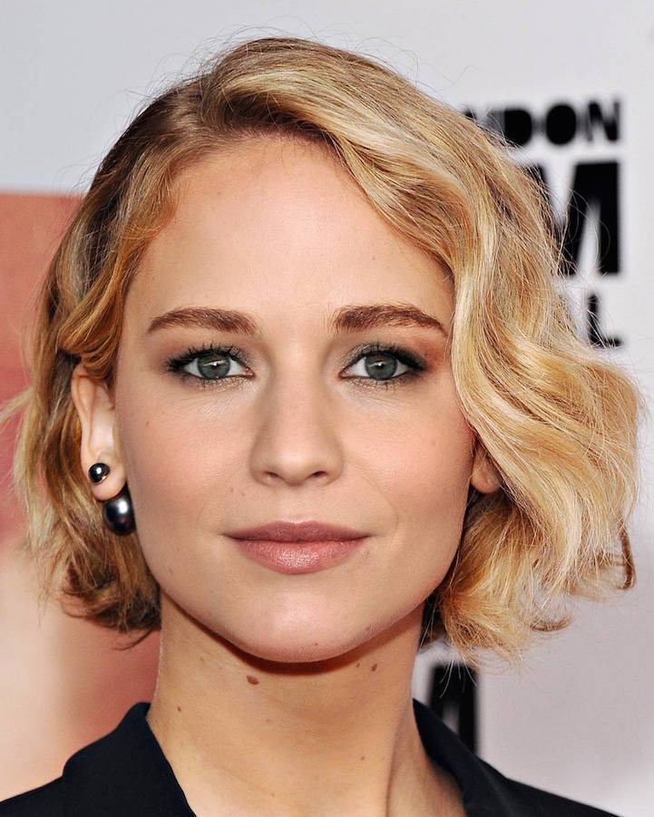 Photoshop Master Seamlessly Combines Two Celebrities into One Famous Face