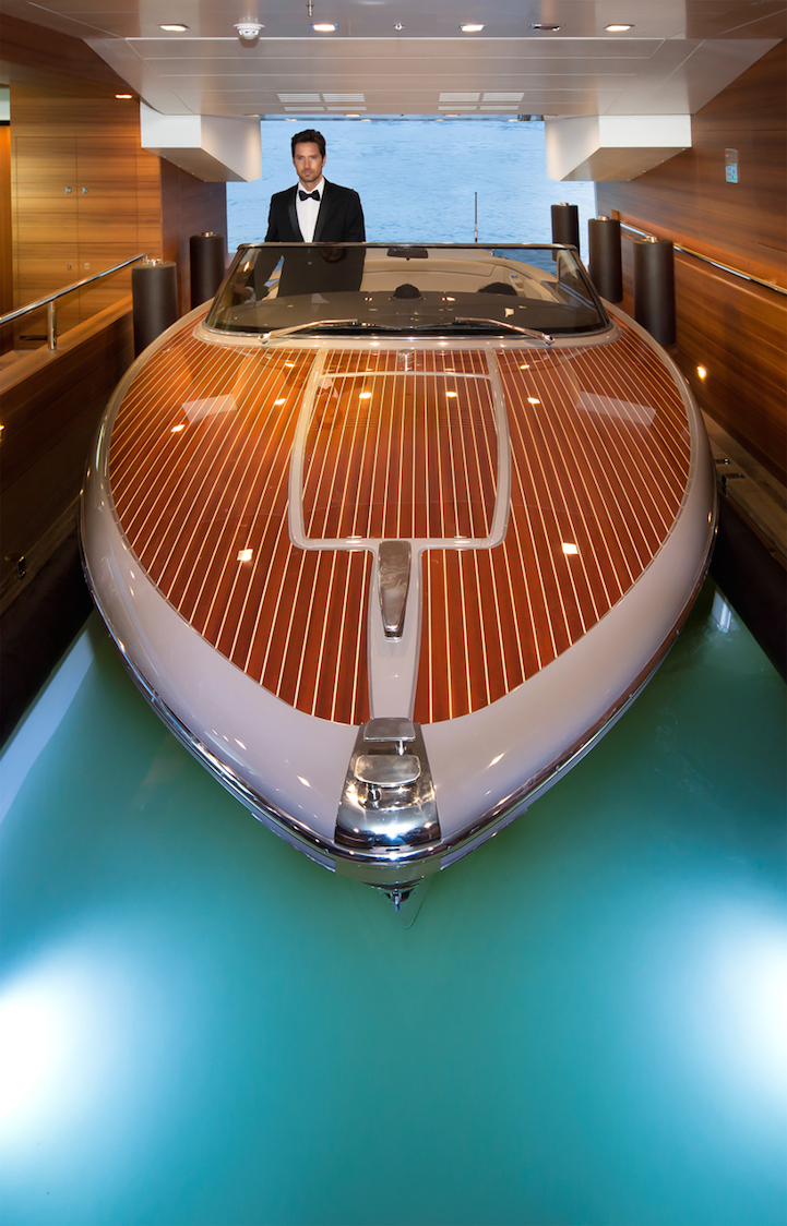 garage in yacht