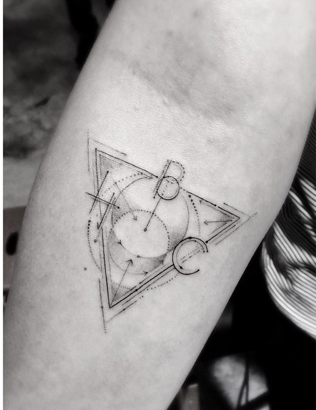 33 Geometric Tattoo Ideas for Men  Women in 2023