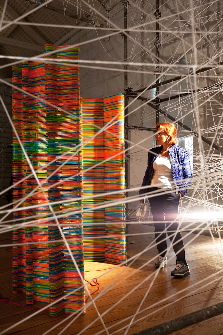 2,000 IKEA Hangers Transformed Into Colorful Sculpture