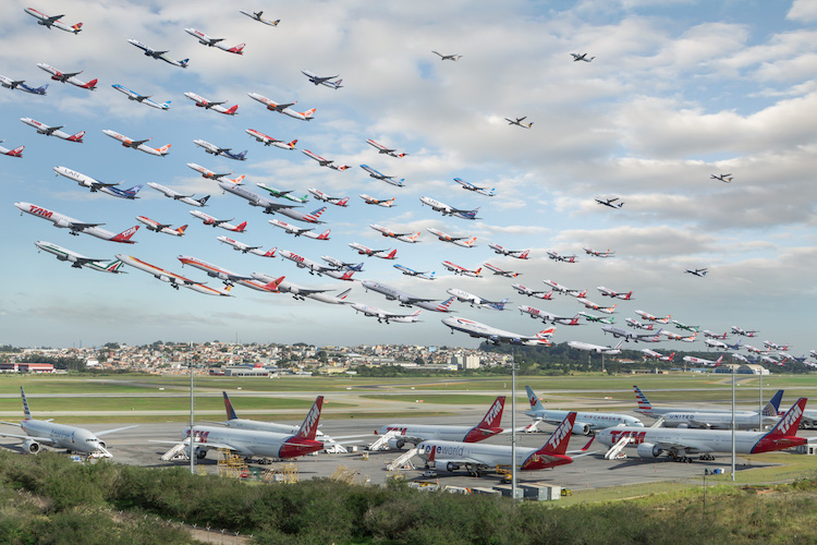 Airportraits Planes Departing At Sao Paulo Guarulhos International Airport