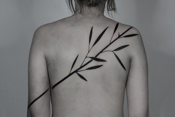 Tatouages minimalistes Ilya Brezinski