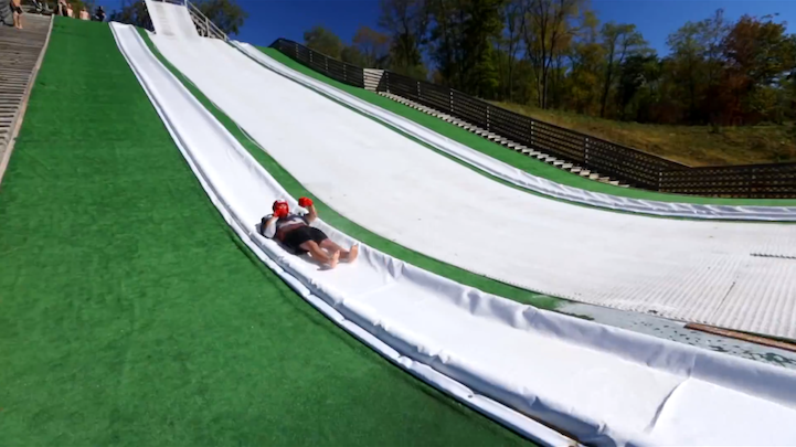 Gigantic Ohio Dreams Is A Terrifyingly Fun Slip And Fly