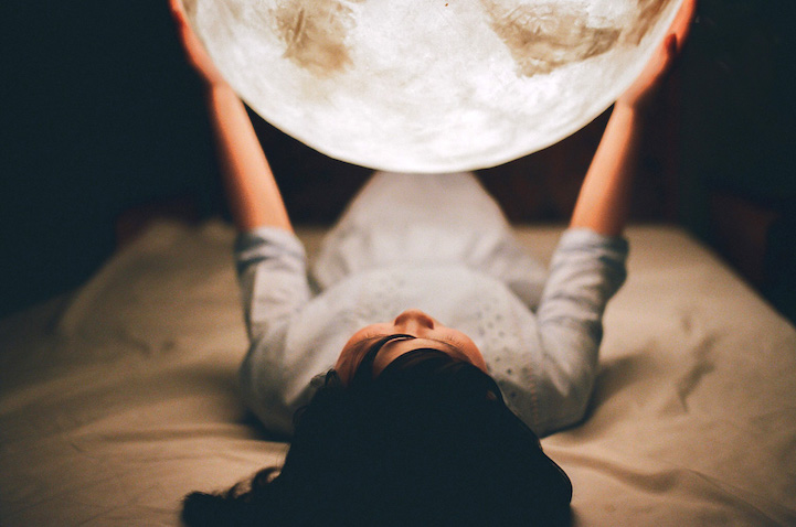 moon lamp